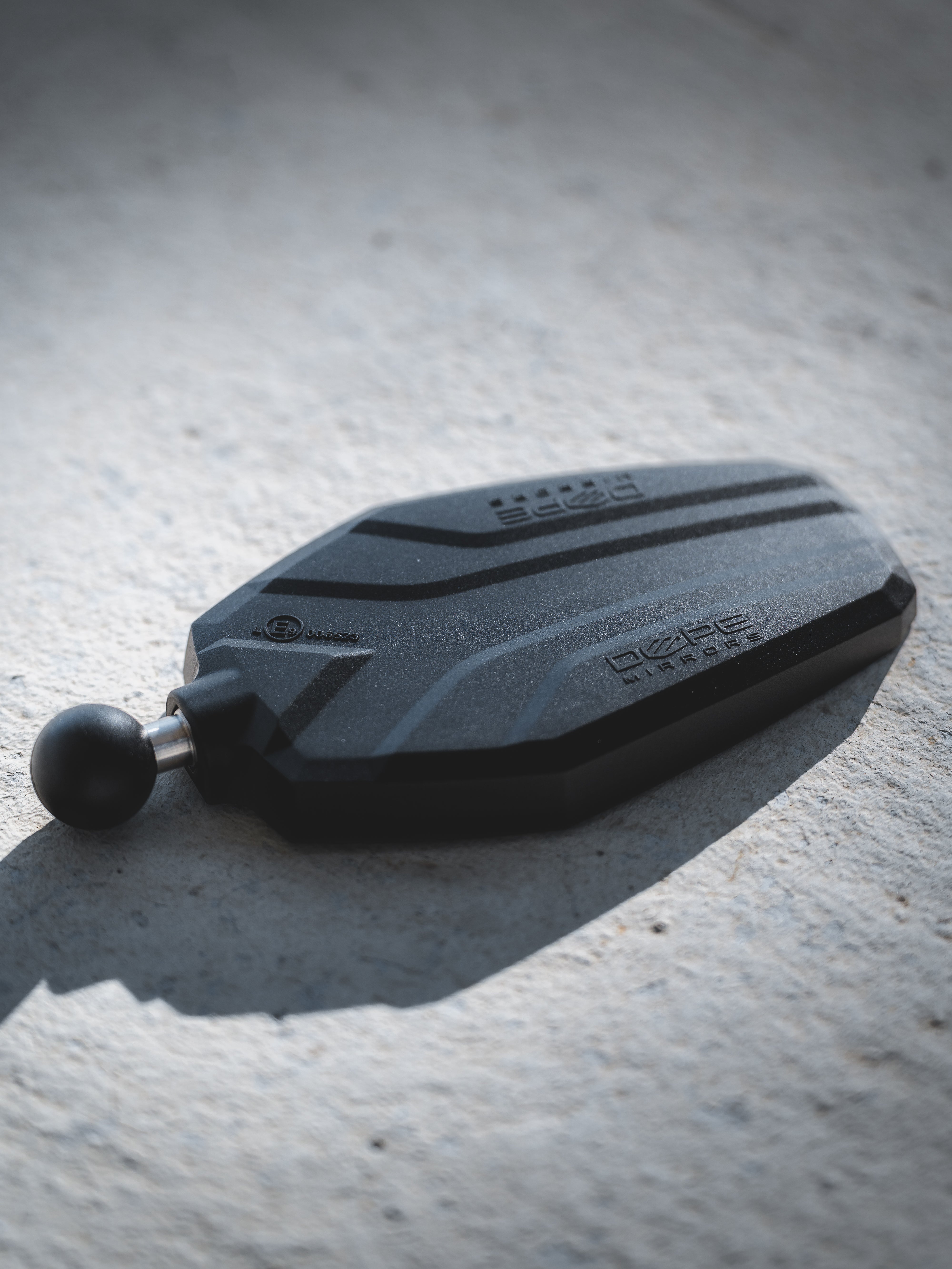 Składane lusterka do motocykli typu adventure